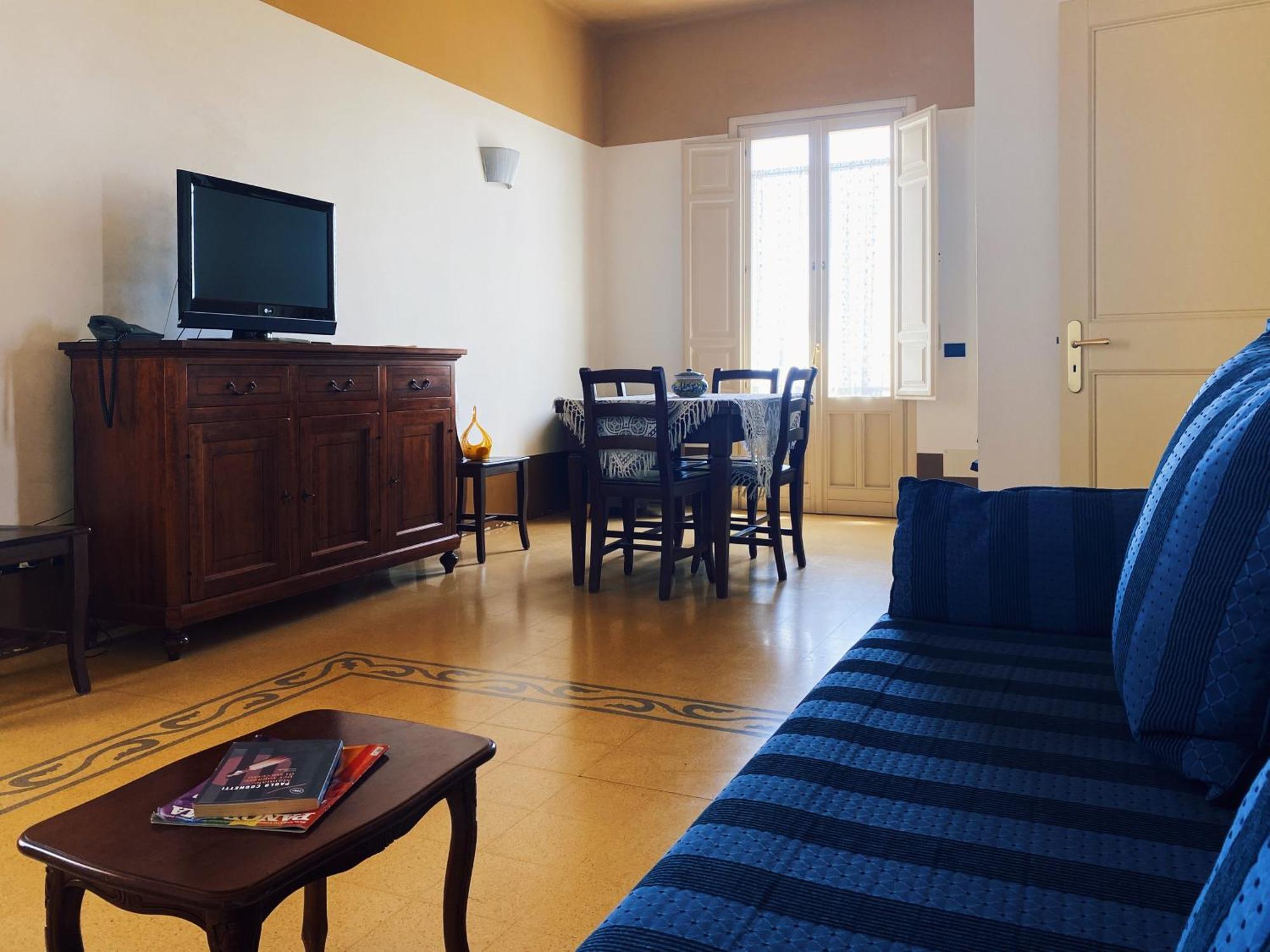 イスピカ Palazzo Gambuzzaアパートホテル 部屋 写真