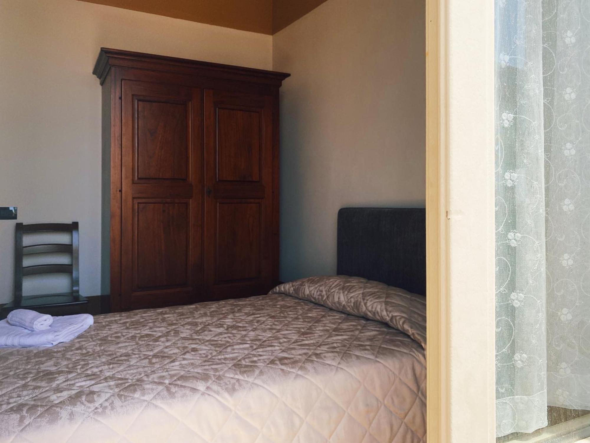 イスピカ Palazzo Gambuzzaアパートホテル 部屋 写真