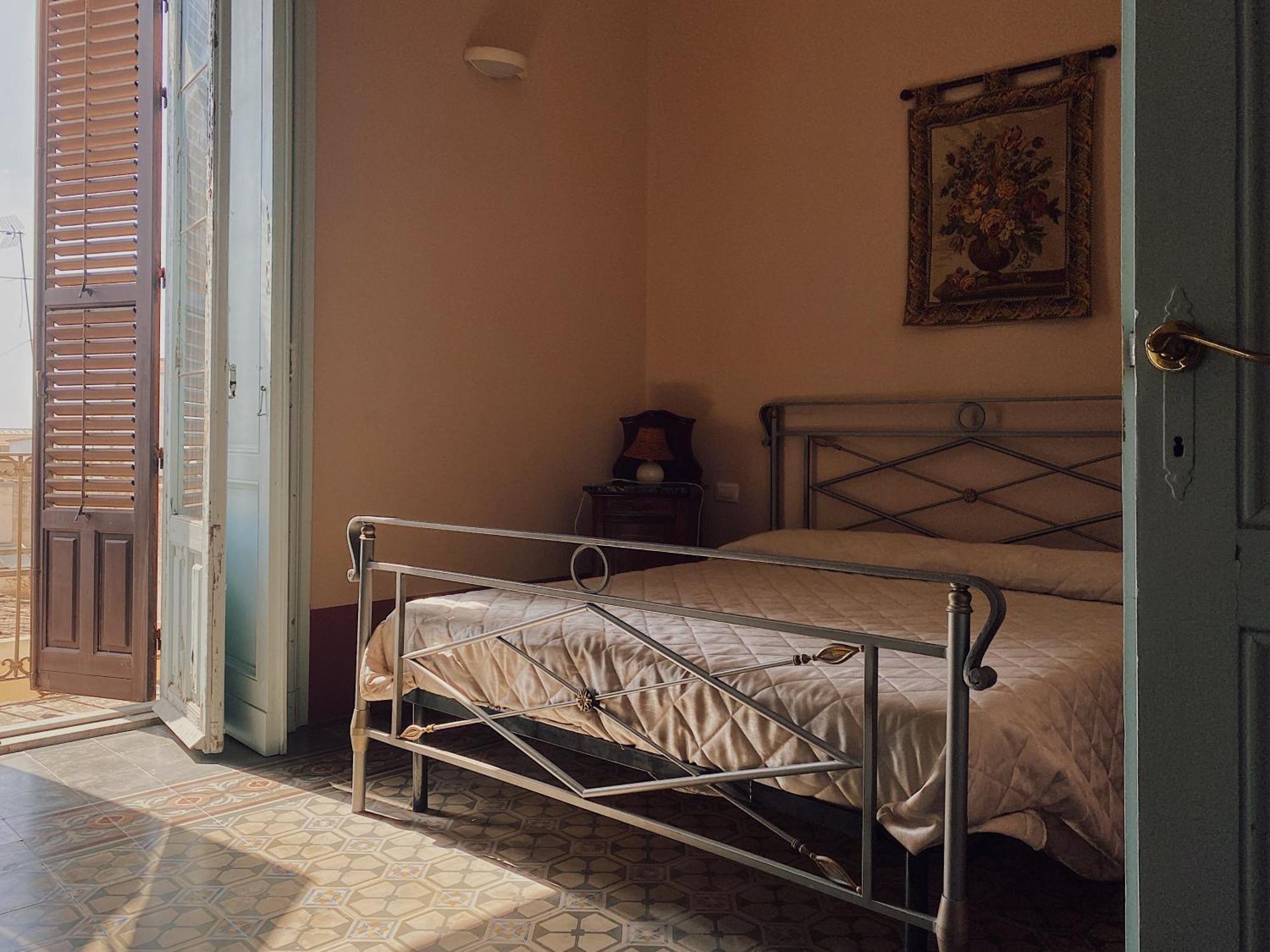 イスピカ Palazzo Gambuzzaアパートホテル 部屋 写真