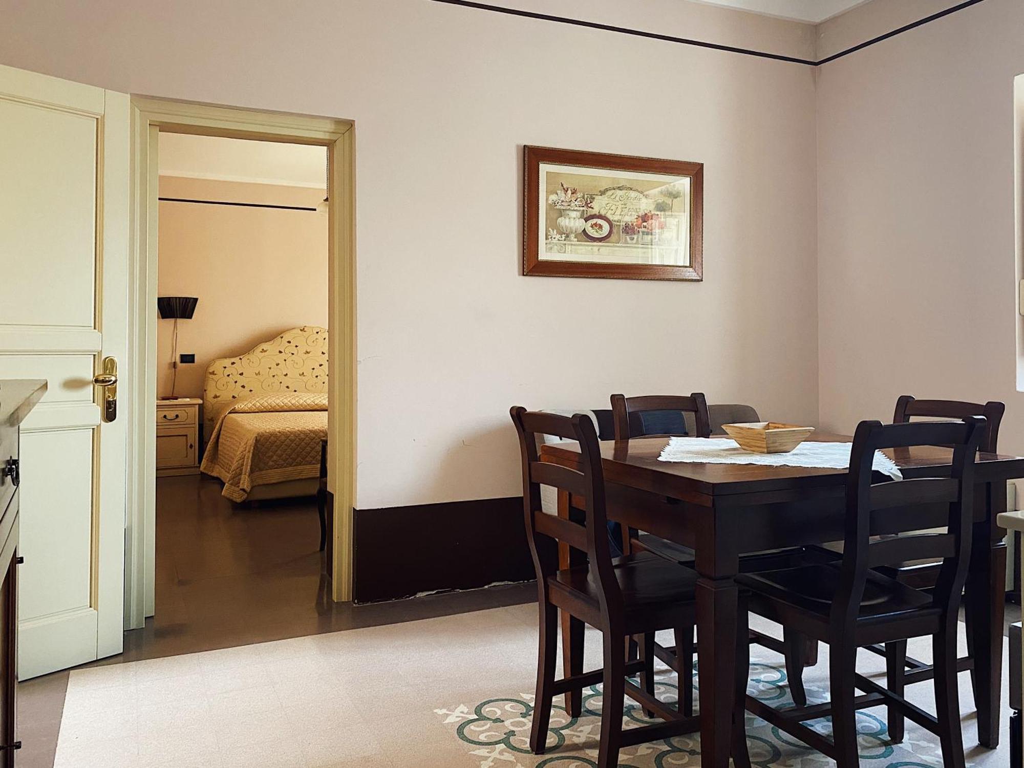 イスピカ Palazzo Gambuzzaアパートホテル 部屋 写真